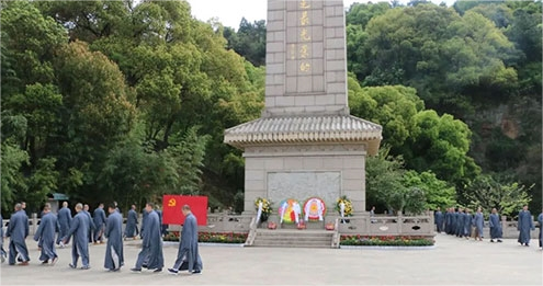 江苏佛学院寒山学院祭扫苏州烈士陵园|深切缅怀革命先烈，铭记党的百年历程